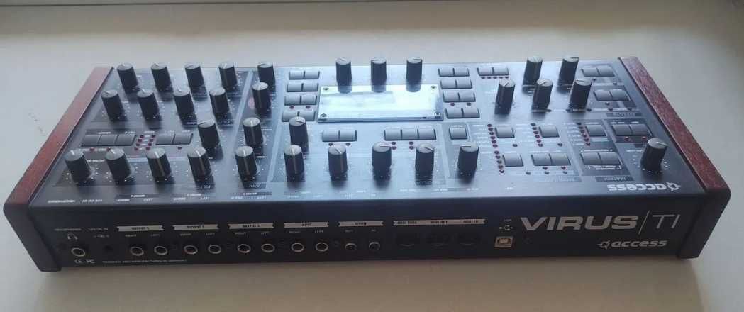 Cyfrowy syntezator Access Virus TI
