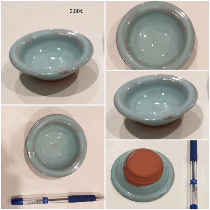 Diversos e antigos bonecos biblots de loiça porcelana.