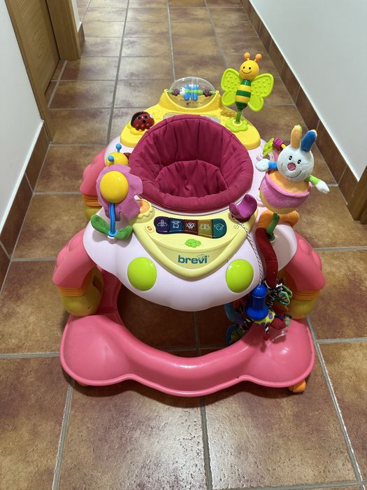 Andarilho de menina Brevi cor de rosa