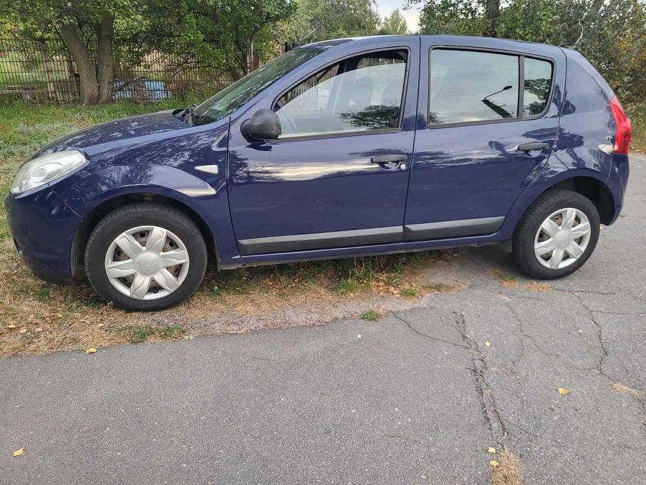 Dacia Sandero (2009)