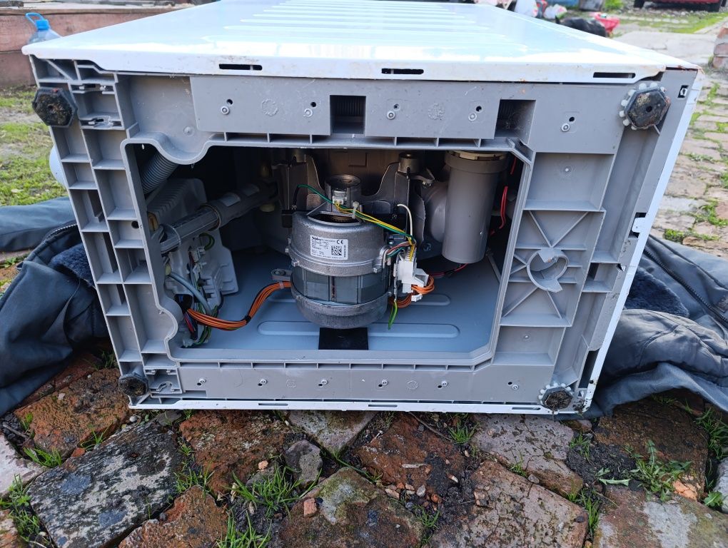 Стиральная машинка автомат вертикальная загрузка Electrolux EW6T5061U