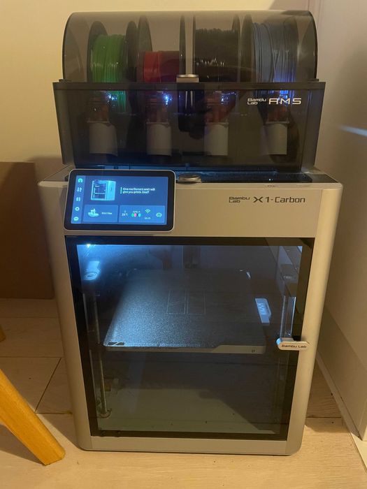 Bambu Lab X1 Carbon Combo z AMS