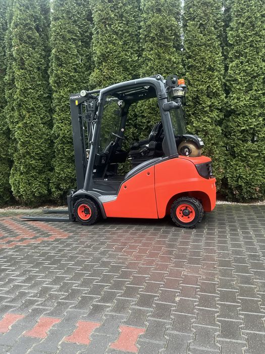 Wózek widlowy Linde H20 gazowy triplex tylko 4400 godzin pol kabina