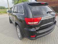 Jeep grand Cherokee wk2 laredo 170 tyś km przebiegu uszkodzony na miej