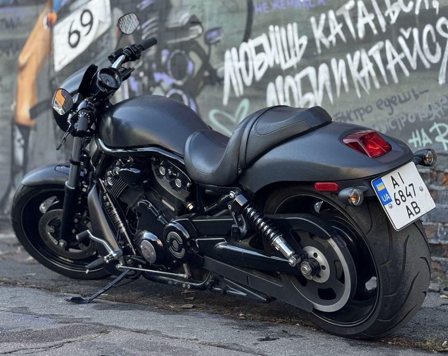 Harley-Davidson V-Rod  2010 рік