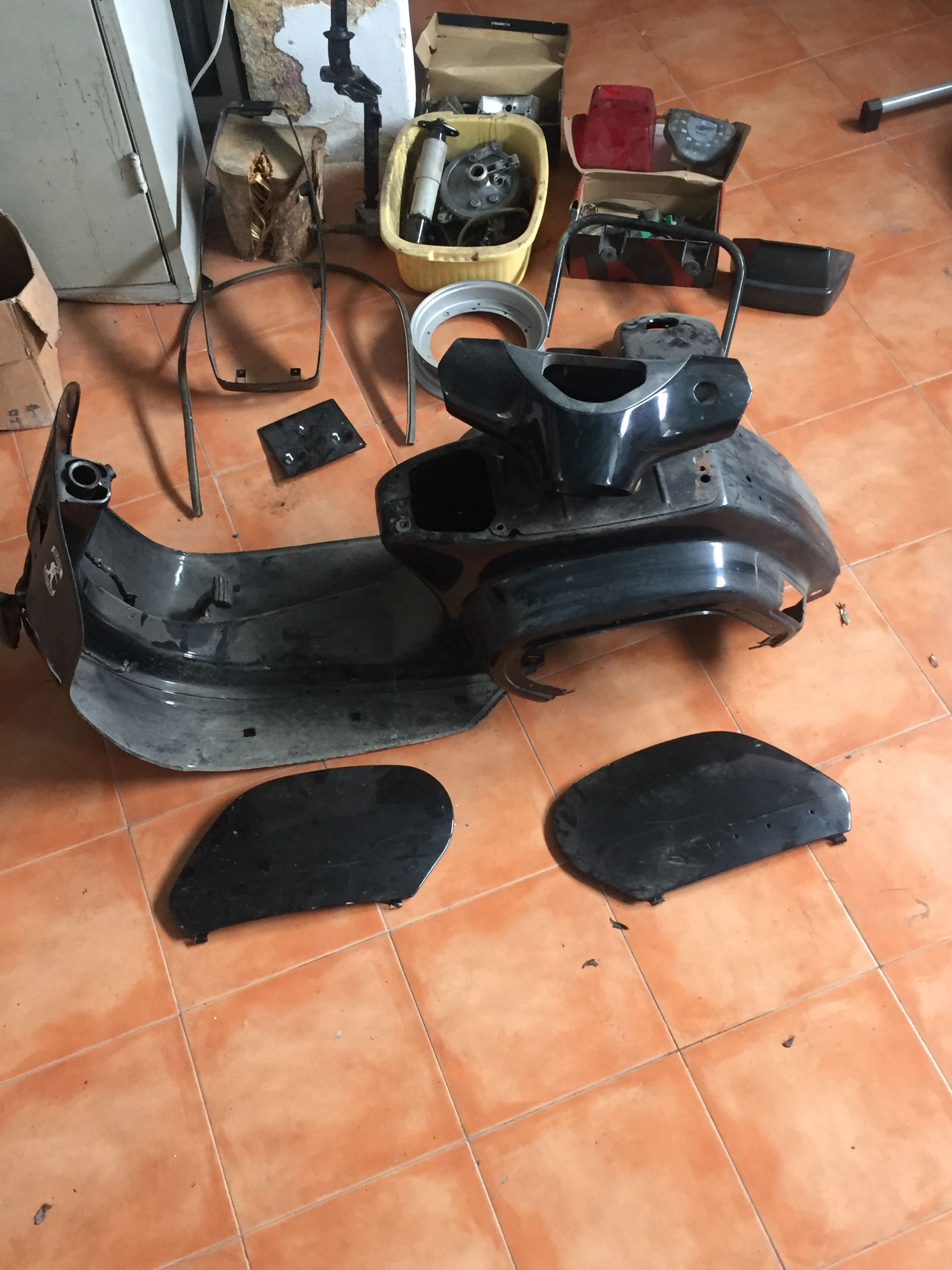 NX400, YBR125, Vespa 50 Xls/PK/FL2, Suzuki TU