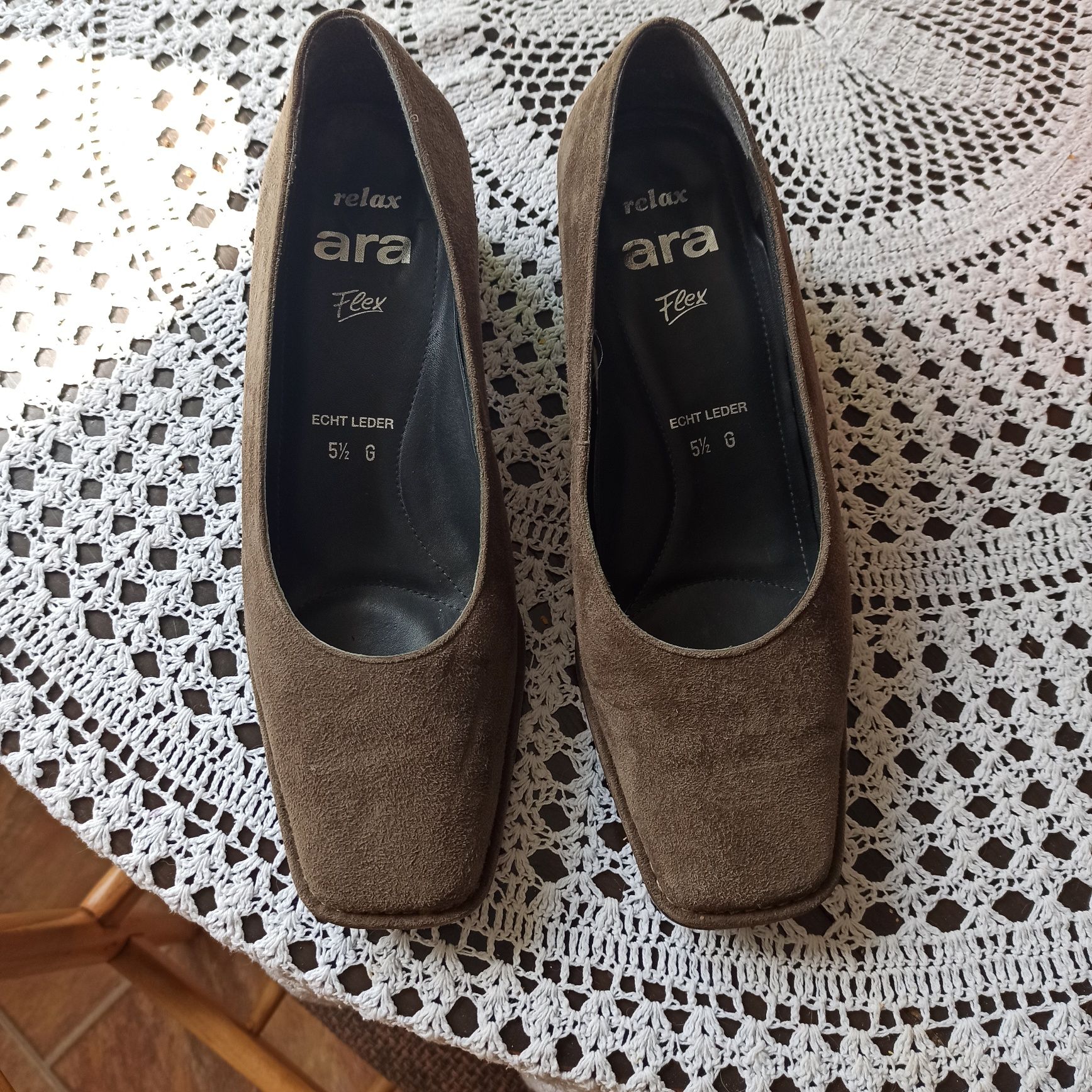 Pantofle damskie Ara