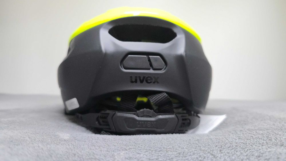 Lekki Kask rowerowy UVEX RISE CC Neon Yellow Bk Matt rozmiar 56-59 cm