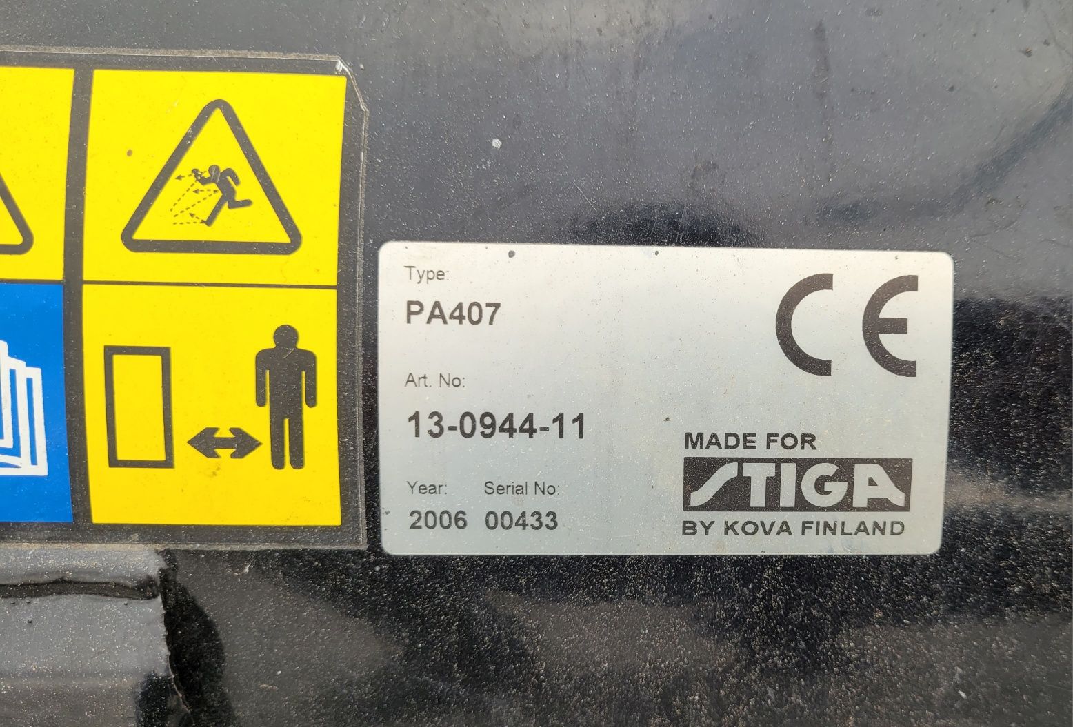 Odśnieżarka wirnikowa  Stiga Park PRO 4wd  i 2wd szczotka walcowa