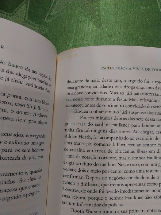 Escondidos à vista de todos.  Portes incluídos