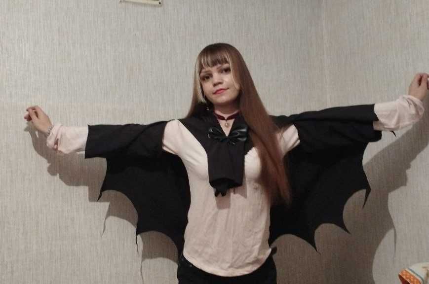 Костюм кажана на Хеллоуїн