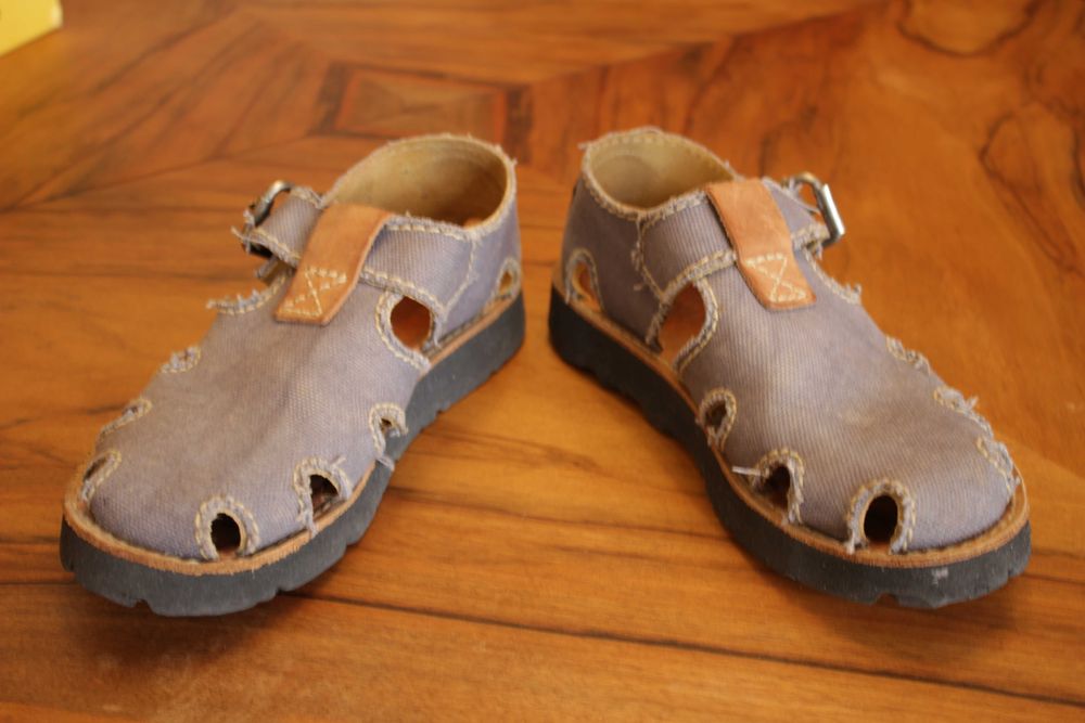 Sandálias Yellow Cab