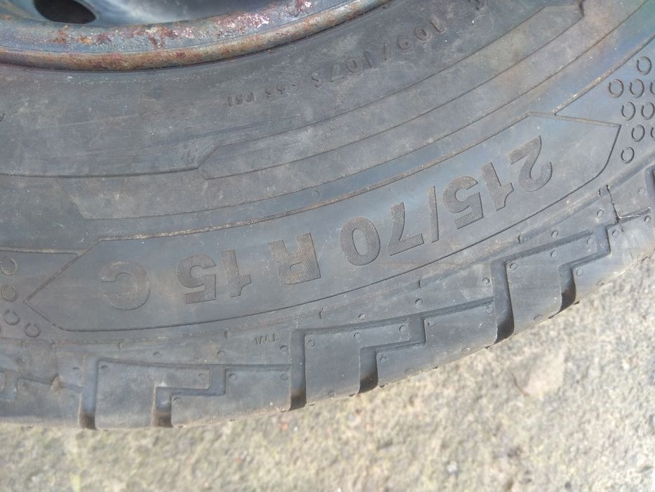 Продам шину 215/70/15 С Continental