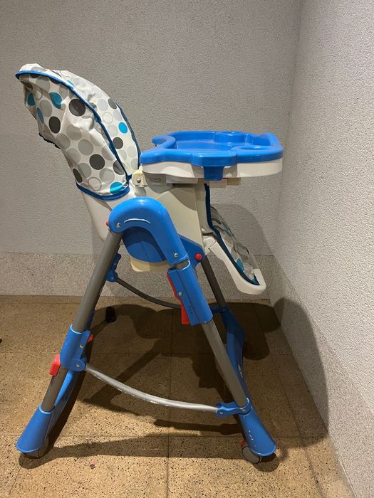 Krzesełko do karmienia regulowane