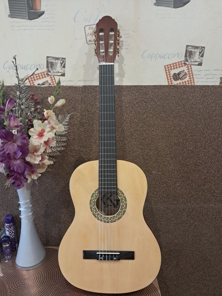 Gitara akustyczna