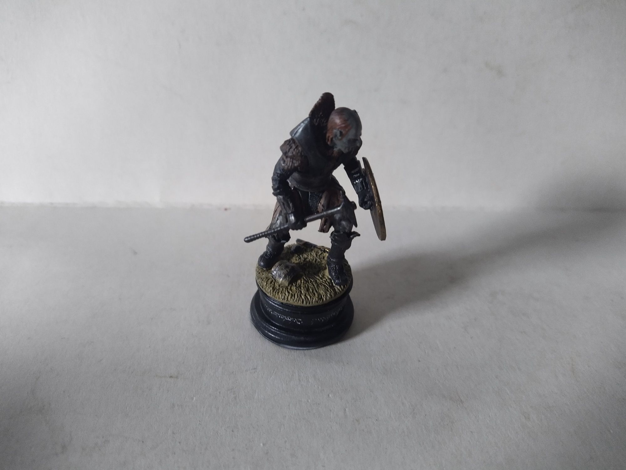 Władca pierścieni figurka Orc Axeman Eaglemoss