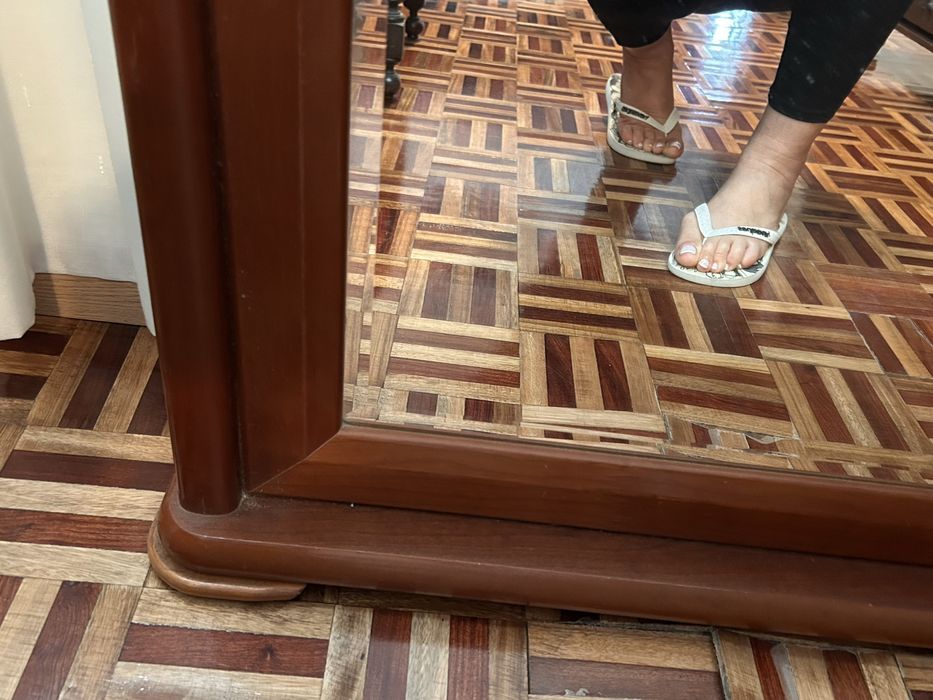 Espelho de quarto grande — em ótimo estado!