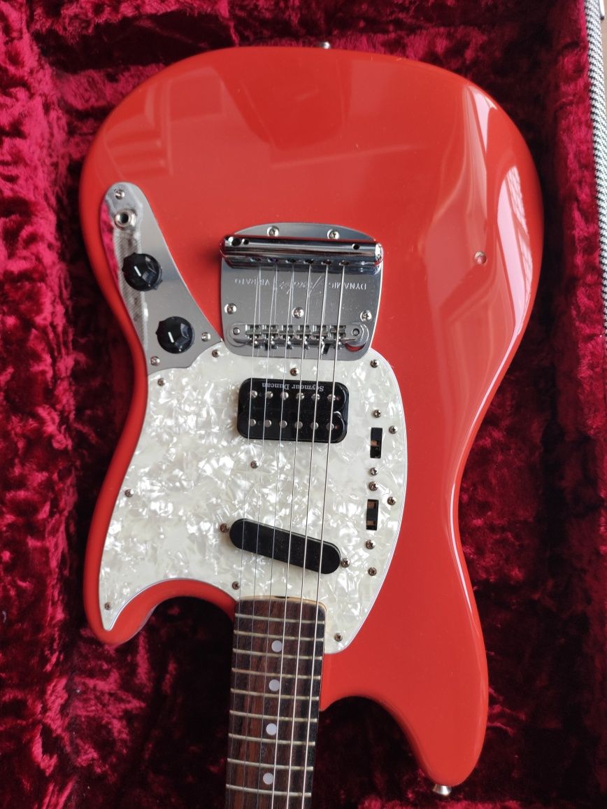 Fender Mustang Kurt Cobain Fiesta Red