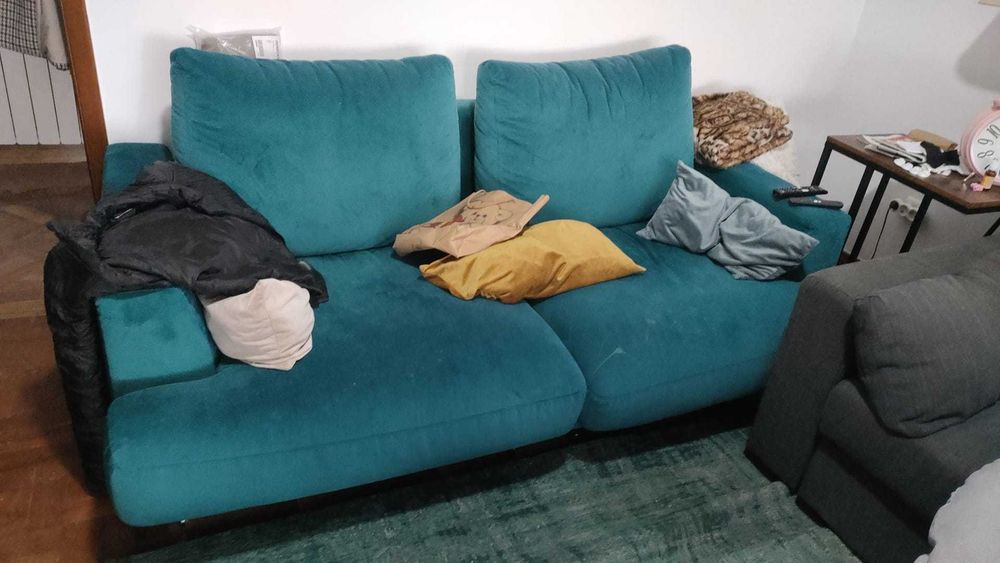 Sofa veludo azul petroleo