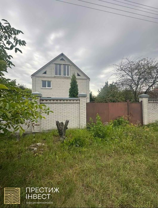 Продаж капітального будинку 230 м2 в  с. Іванків