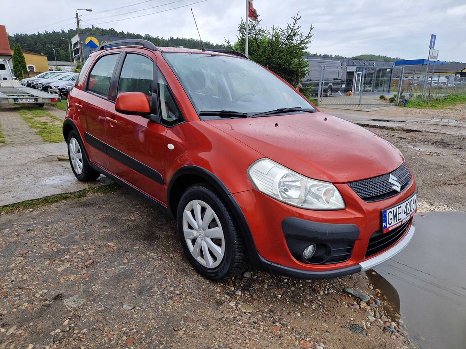 Suzuki SX4 Sprowadzony ! Zarejestrowany ! 1.5 Benzyna ! Hak !