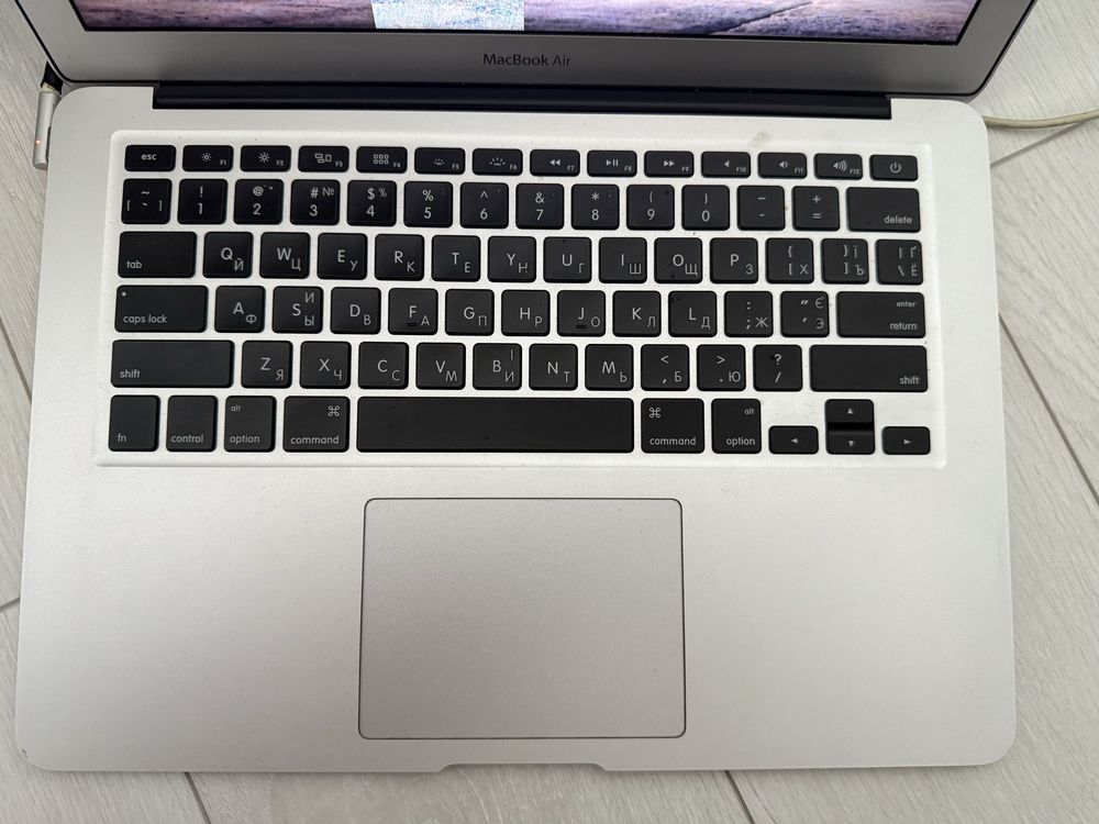 Mac book Air 13 (2011)
