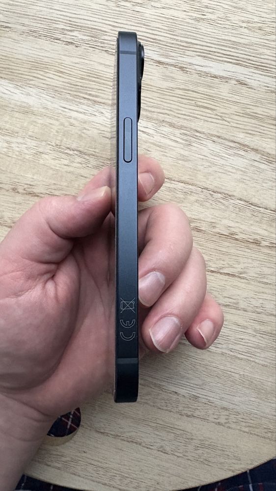 iPhone Apple 14 czarny 6.1" 256 GB bardzo dobry stan pudełko GWARANCJA