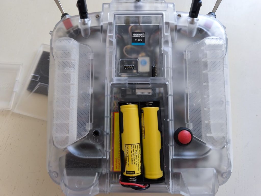 Апаратура керування radiomaster tx16s elrs transparent