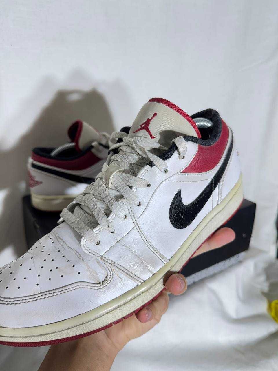 Buty Nike Air Jordan 1 Low White University Red Drill Drip Y2k