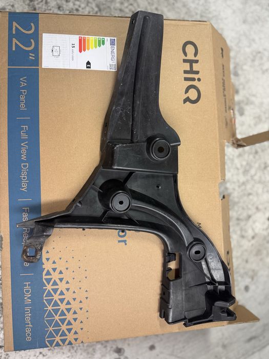 Audi A3 8v Ślisk tylni lewy  do zderzaka