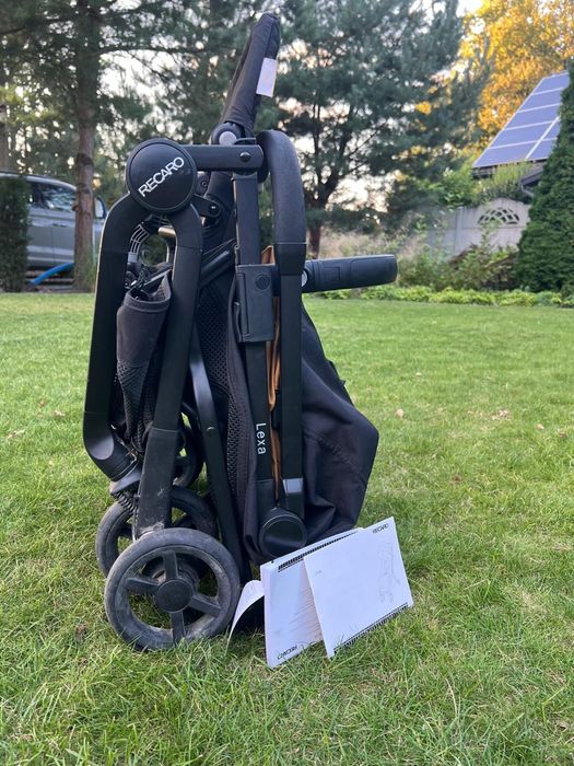 Recaro Lexa - wózek spacerowy, ultra lekki, kompaktowy do samolotu