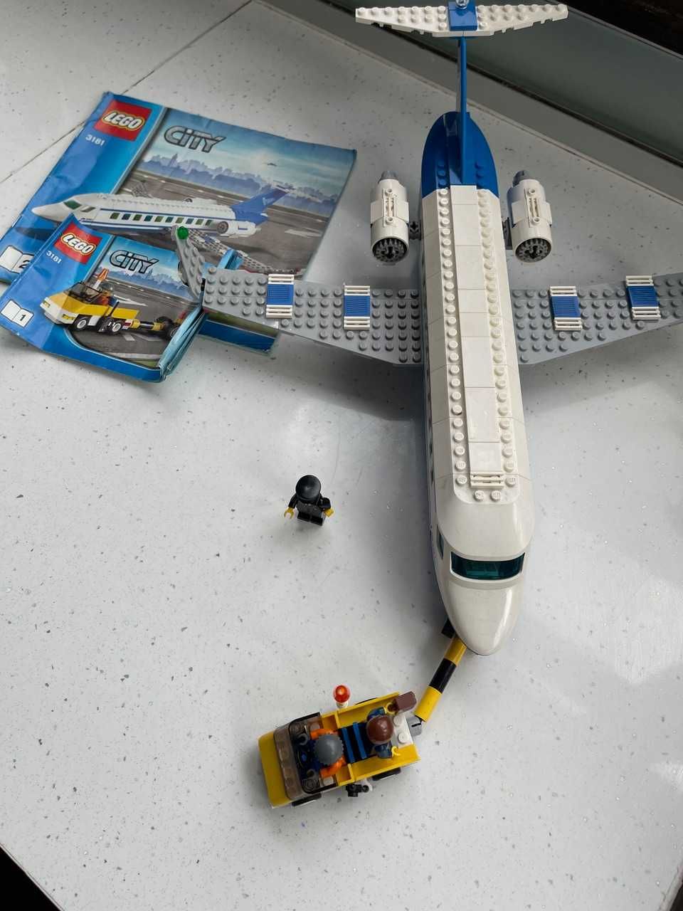 LEGO CITY samolot pasażerski 3181 UNIKAT z pudełkiem