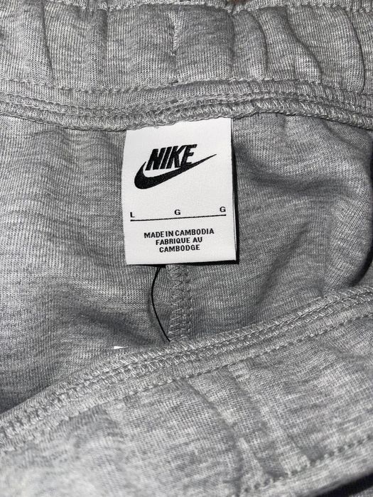 Штани Nike DM6453-063 Tech fleece original