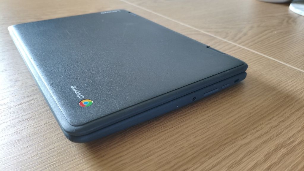Dotykowy 12 cali laptop tablet Chromebook Lenovo 300e 4/32GB