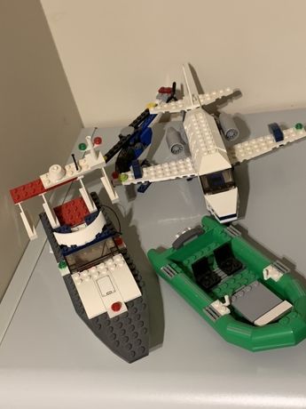 Lego samolot, motorówka, ponton