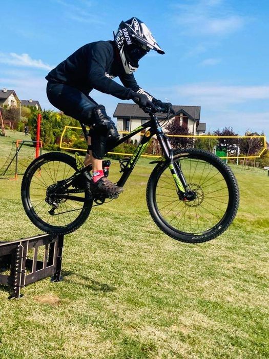 Skocznia Rowerowa Rampa Kicker Hopper MTB Hulajnoga BMX Dirt XC Enduro