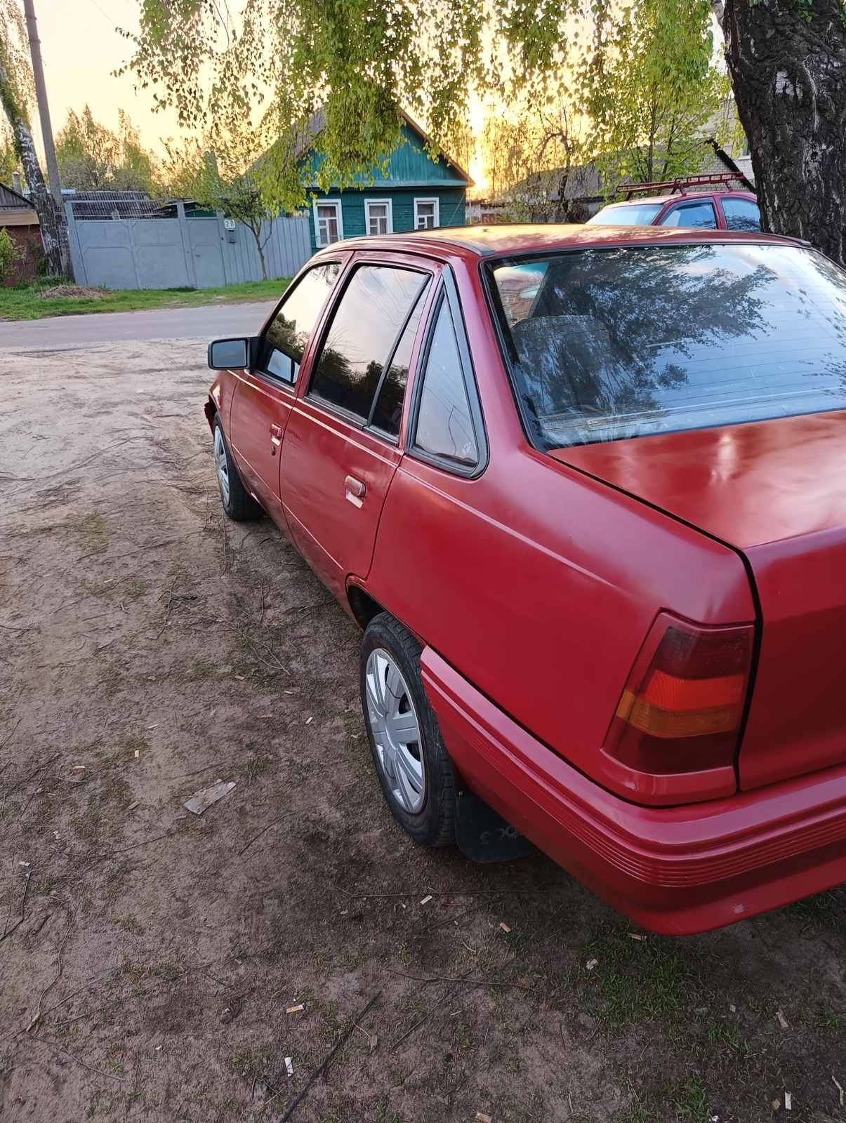 Продам Opel Kadett 1.6 газ/бенз