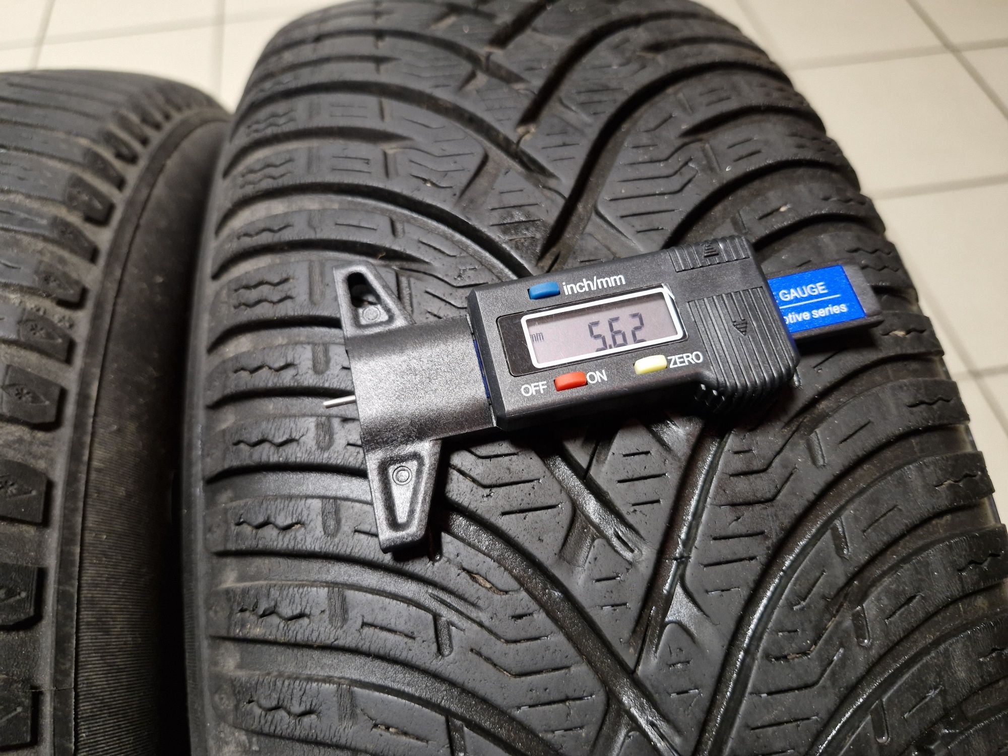 Opony zimowe 195/65r15 powertrac snowstar 6.12mm