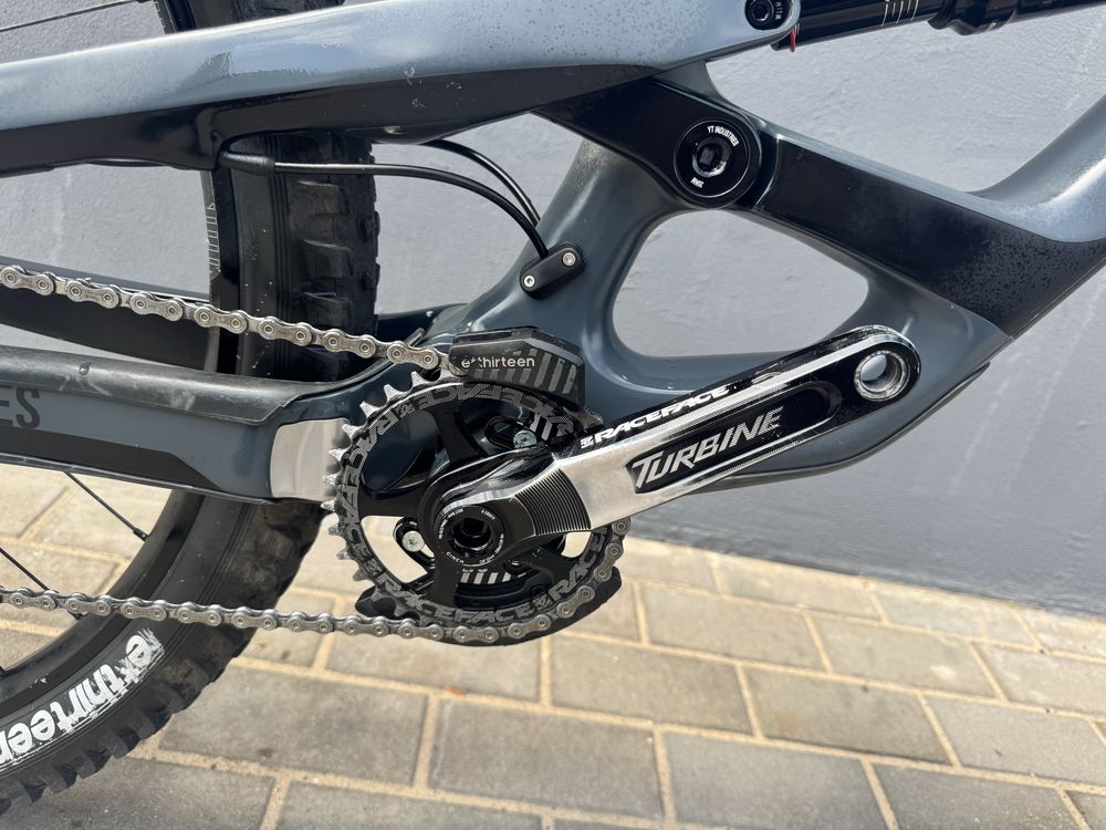 Rower Górski YT Capra CF Pro 29 carbon Karbon