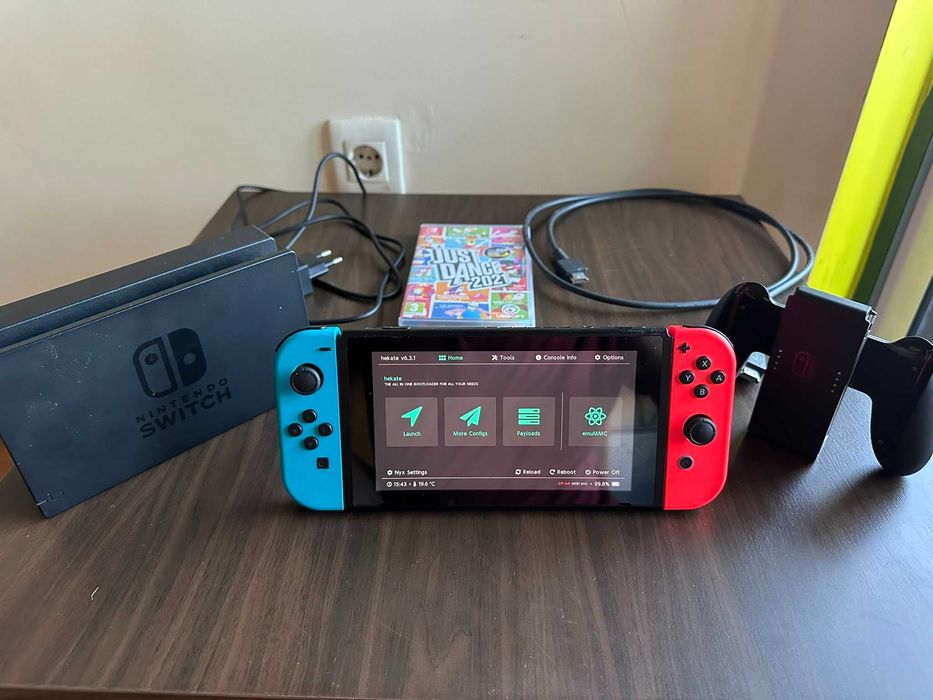 Nintendo Switch Desbloqueada 128GB com Modchip