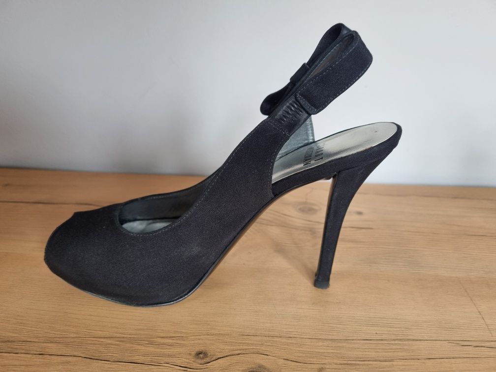 Sandałki na obcasie, STUART WEITZMAN, r. 36,5