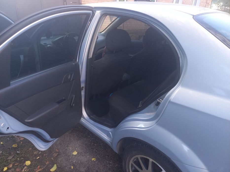 Продам своє авто в гарному станні