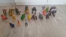 Zestaw figurek dinozaurów
