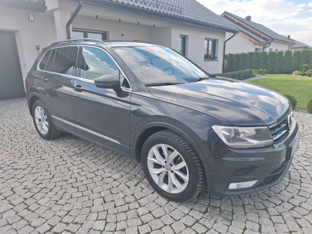 VW Tiguan II 2017r. 2,0 tdi 150 KM DSG7 4x4 łopatki, hak