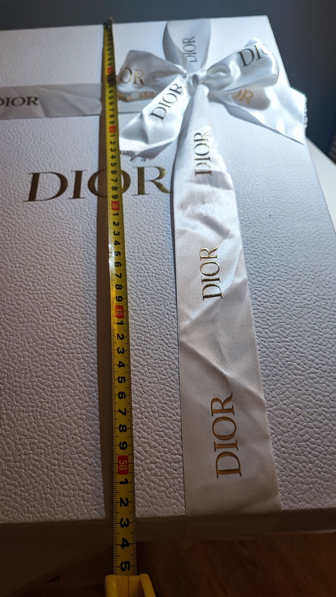 Pudełko prezent karton Dior duży biały ze wstążką