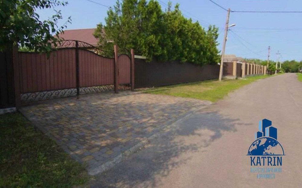 Продам будинок в селищі Царичанка