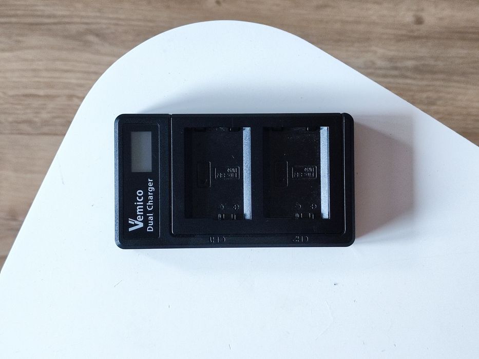Podwójna ładowarka baterii FW-50 Vemico NP-FW50 dla Sony