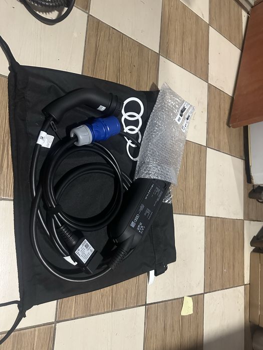 Зарядка audi e-tron,7.2kw,32a