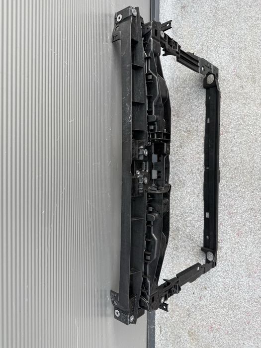 Pas przedni wzmocnienie czolowe VW Golf VII waski