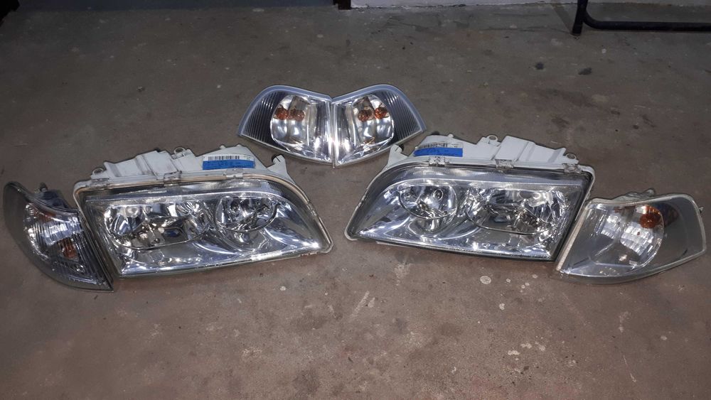 Volvo V40 S40  lampy przód chrom ORYGINAŁ i kierunki